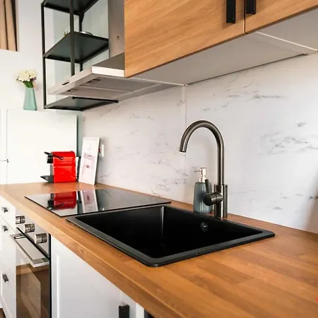 Apartment Urban Oasis In
