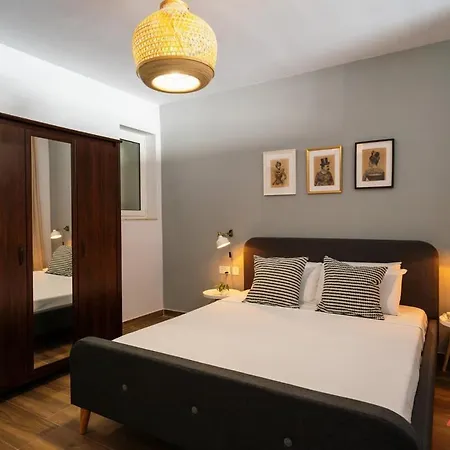 Urban Oasis * خليج سانت بول